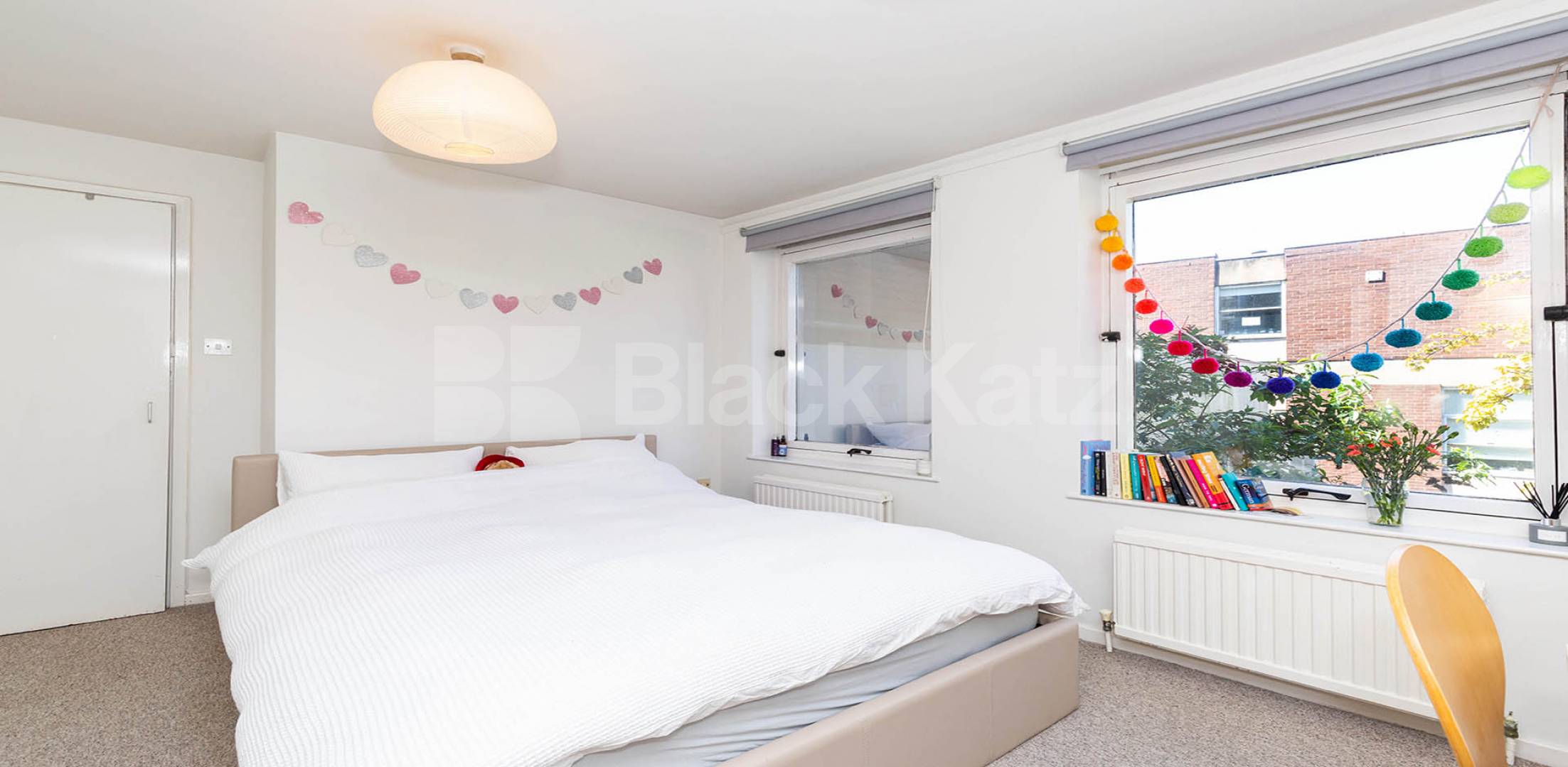 Two double bedrooms modern kitchen & bathroom mis to Marylebone Station.  Boldero Place, Marylebone
